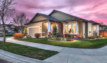 Villa In 210 S Manlius St, Fayetteville